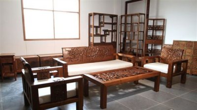 核桃木家具的優(yōu)缺點(diǎn)，核桃木家具如何保養(yǎng)?