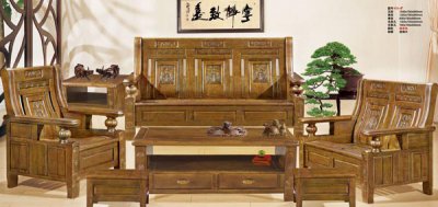 香樟木家具好不好，香樟木家具的優(yōu)缺點(diǎn)